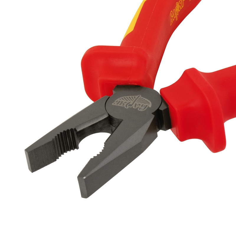 Плоскогубцы Варяг 87022 диэлектрические 1000В, 180 мм